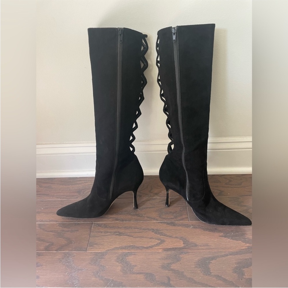 Manolo Blahnik Black Suede Knee High
Stiletto Boots Size EU 38 US 8 - Picture 13 of 16